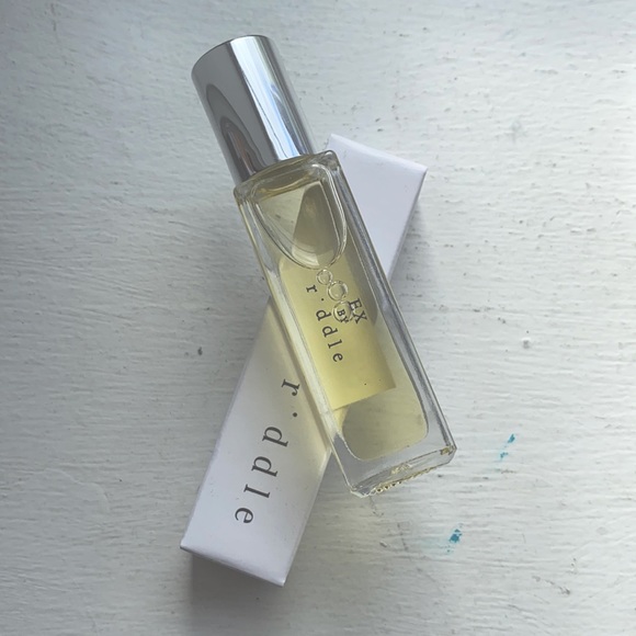 Riddle Oil Bath Body Riddle Oil 8 Ml Rollerball In Ex Unisex Poshmark
